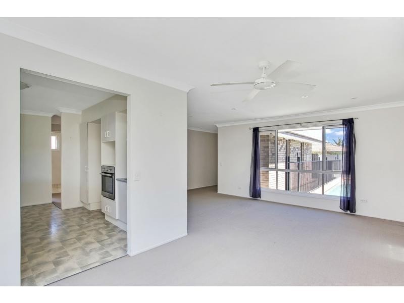 15 Ballerina Street, Burleigh Waters QLD 4220