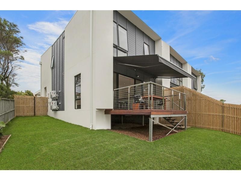 70 Galeen Drive, Burleigh Waters QLD 4220