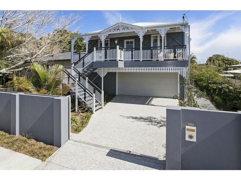 25A Joan Street, Burleigh Heads QLD 4220