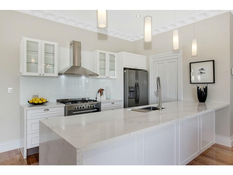 25A Joan Street, Burleigh Heads QLD 4220