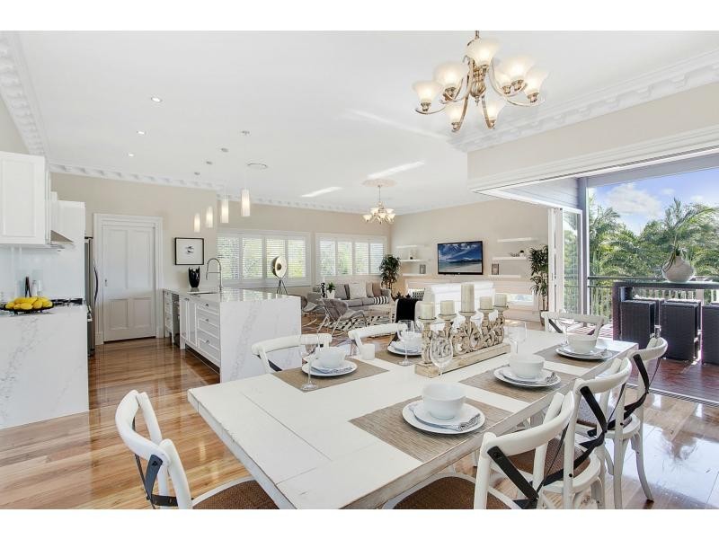 25A Joan Street, Burleigh Heads QLD 4220