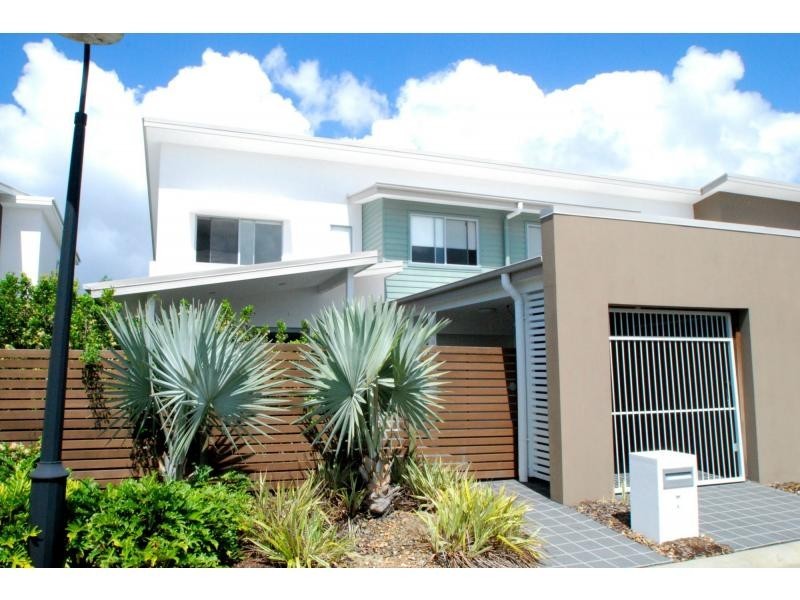 7 Valencia Boulevard, Burleigh Waters QLD 4220