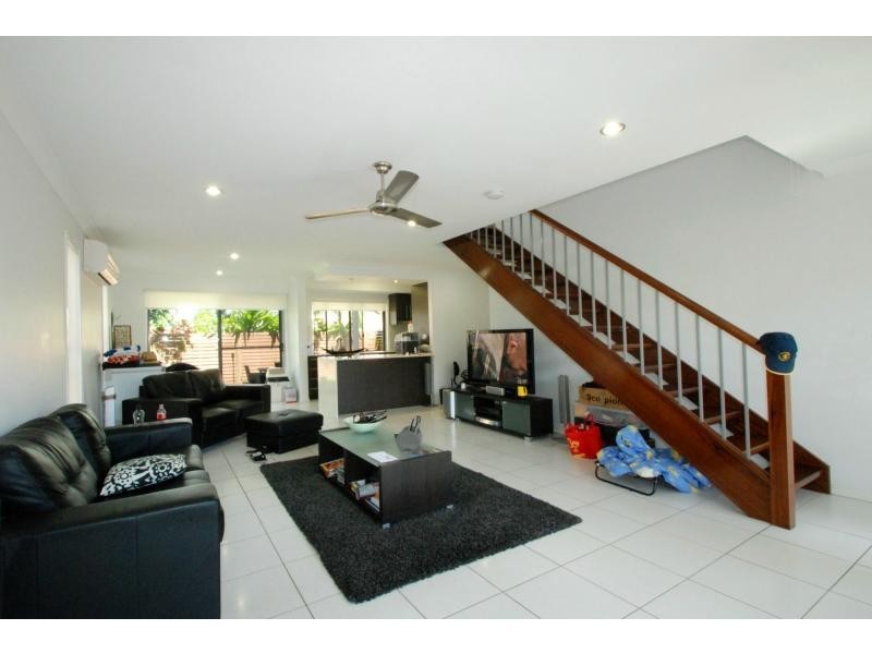 7 Valencia Boulevard, Burleigh Waters QLD 4220