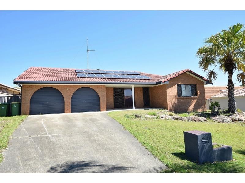 9 Palmwood Court, Burleigh Waters QLD 4220