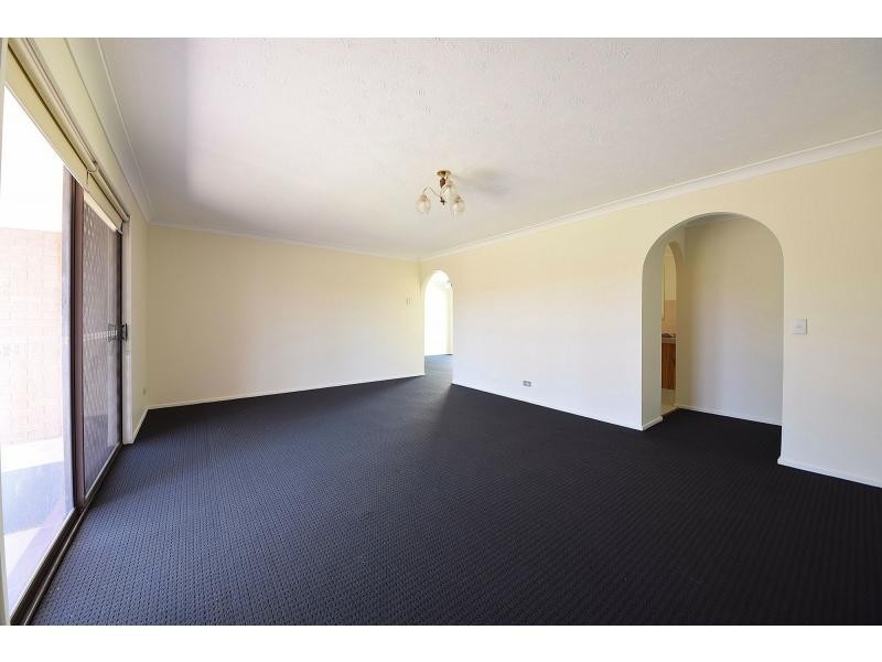 9 Palmwood Court, Burleigh Waters QLD 4220