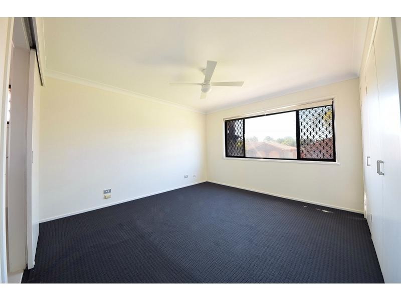 9 Palmwood Court, Burleigh Waters QLD 4220