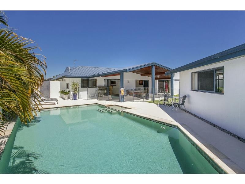 3 Turaco Court, Burleigh Waters QLD 4220