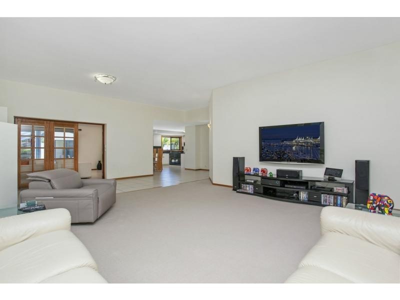 3 Turaco Court, Burleigh Waters QLD 4220