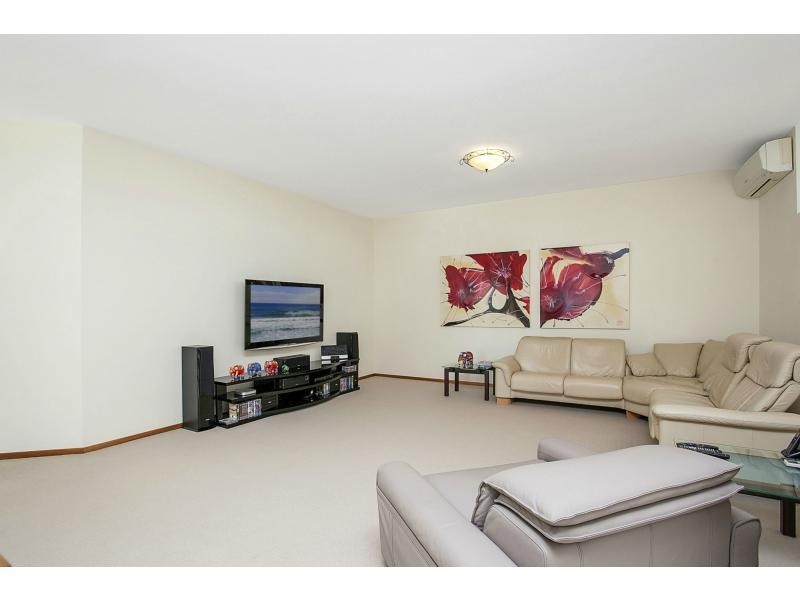 3 Turaco Court, Burleigh Waters QLD 4220