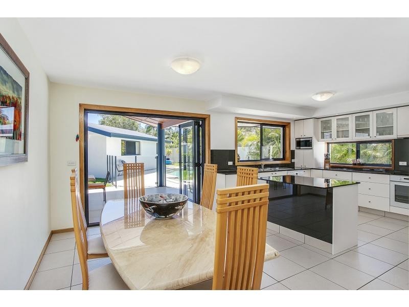 3 Turaco Court, Burleigh Waters QLD 4220