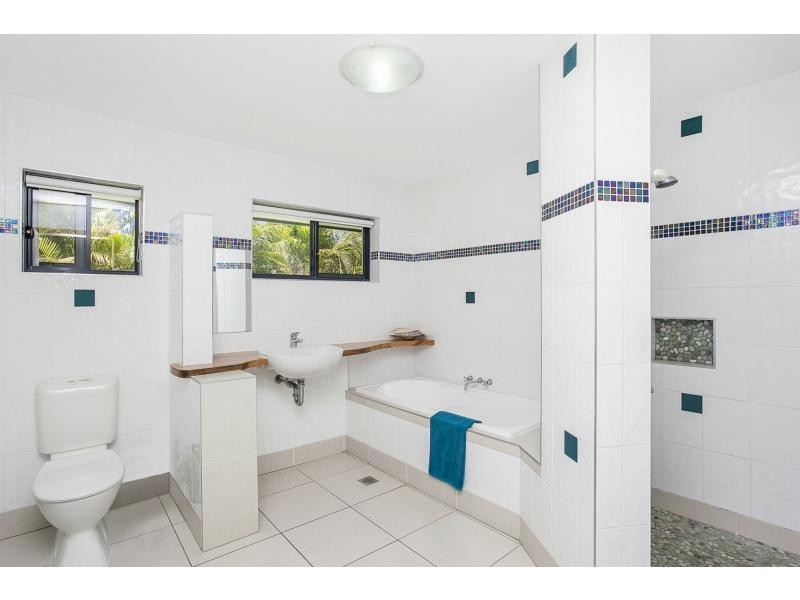 3 Turaco Court, Burleigh Waters QLD 4220