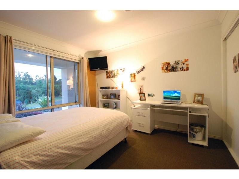 7 York Creek Crescent, Reedy Creek QLD 4227