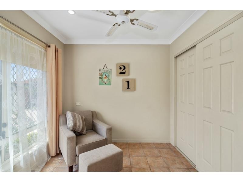 17 Sittella Crescent, Burleigh Waters QLD 4220