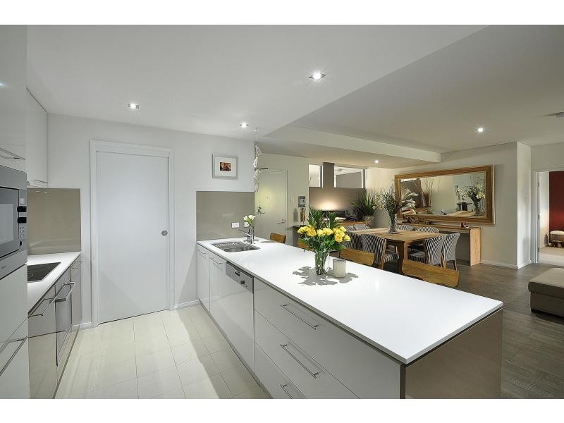 104/22 Ben Lexon Place, Robina QLD 4226