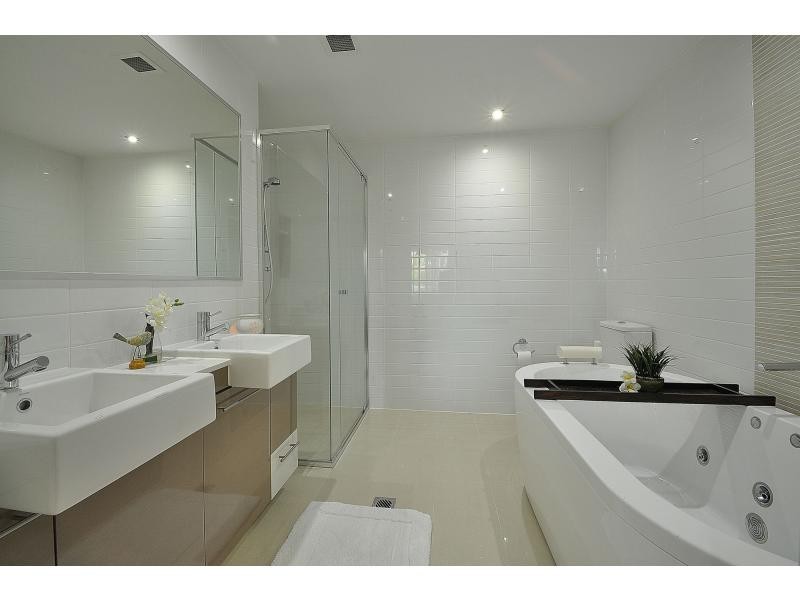 104/22 Ben Lexon Place, Robina QLD 4226