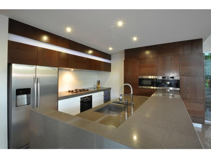 109 Acanthus Avenue, Burleigh Waters QLD 4220