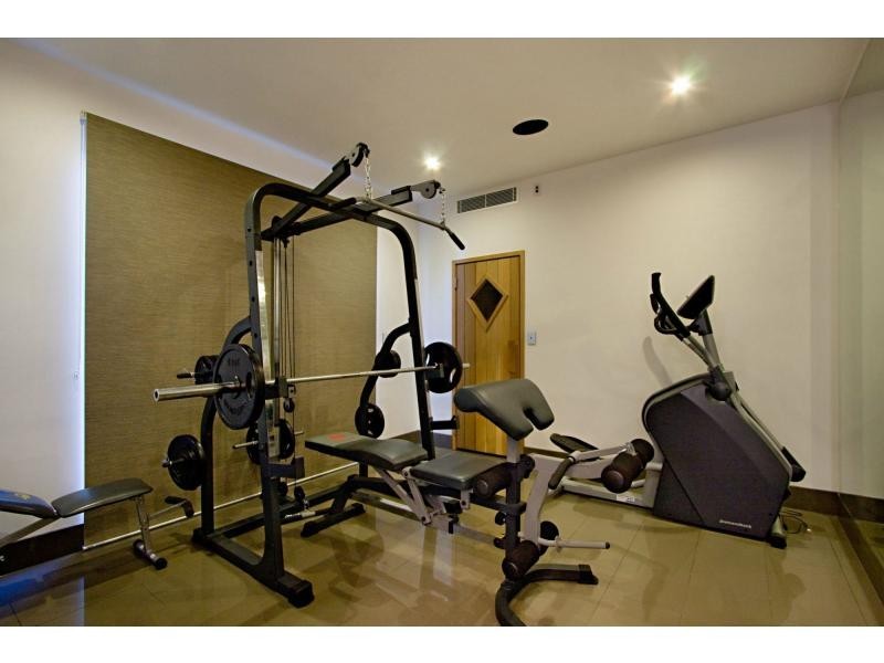 109 Acanthus Avenue, Burleigh Waters QLD 4220