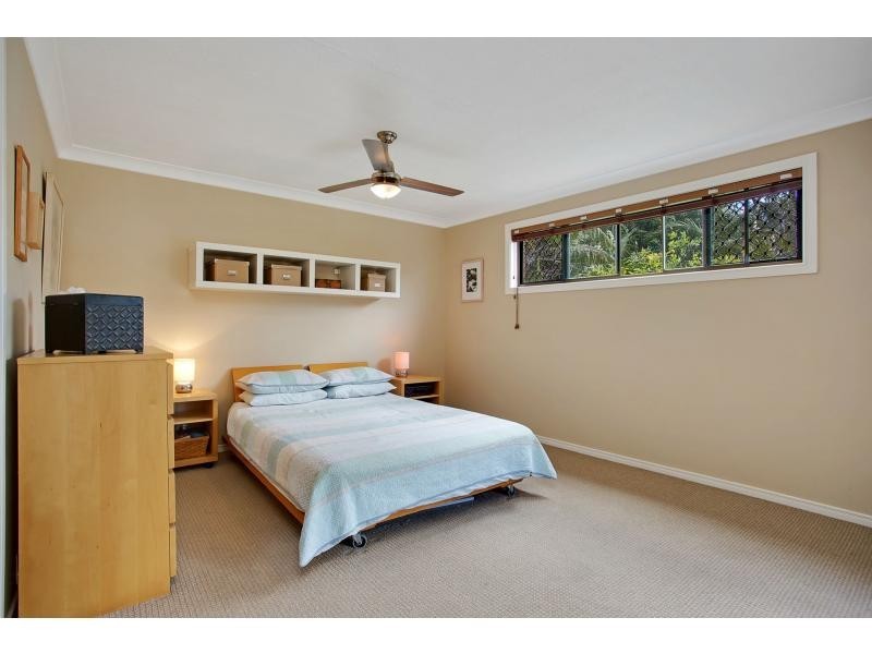 11 Grenaside Court, Robina QLD 4226