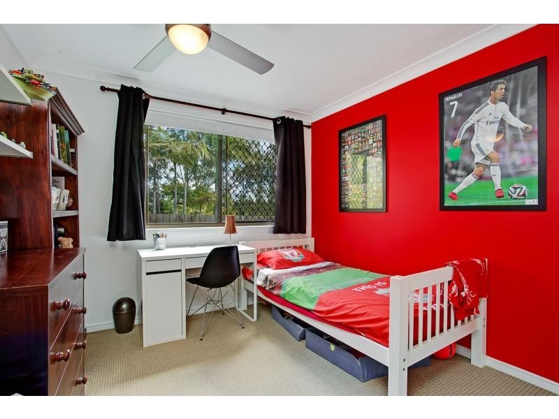 11 Grenaside Court, Robina QLD 4226