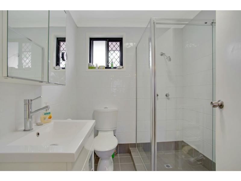 11 Grenaside Court, Robina QLD 4226