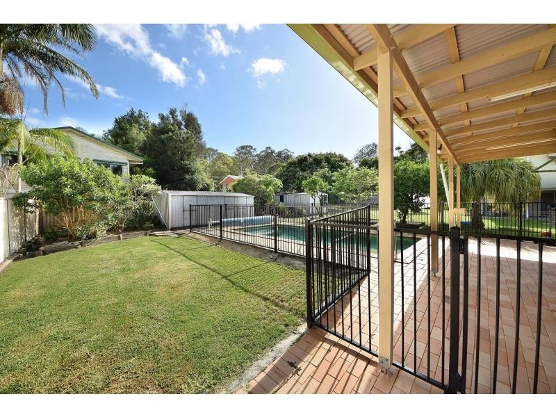 27 Bunyip Street, Burleigh Heads QLD 4220