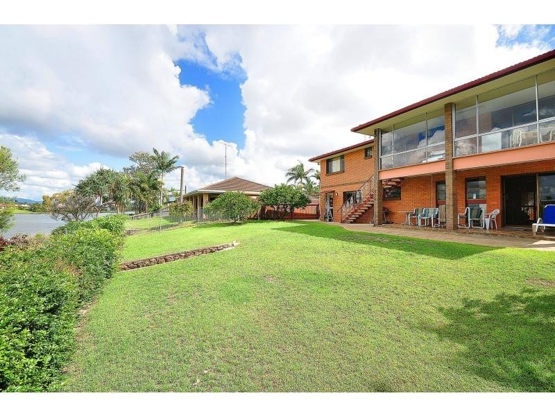 56 Burleigh Street, Burleigh Waters QLD 4220