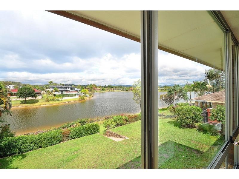 56 Burleigh Street, Burleigh Waters QLD 4220