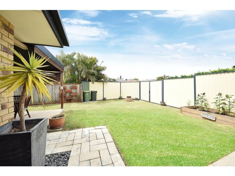 1/20 Bluemoon Close, Burleigh Waters QLD 4220