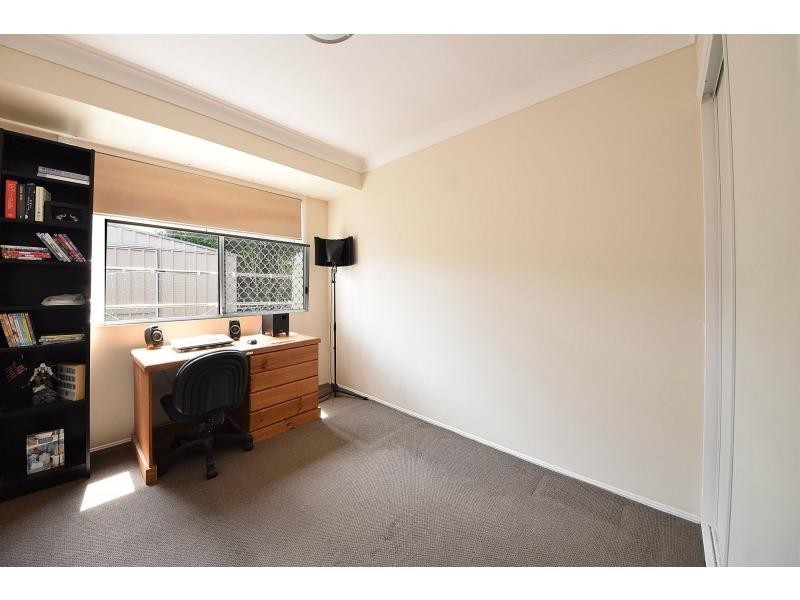 1/20 Bluemoon Close, Burleigh Waters QLD 4220