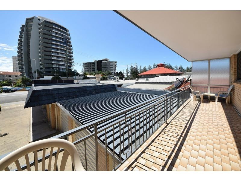 5/1740 Gold Coast Highway, Burleigh Heads QLD 4220