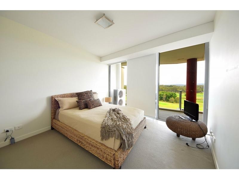 283/135 Lakelands Drive, Merrimac QLD 4226