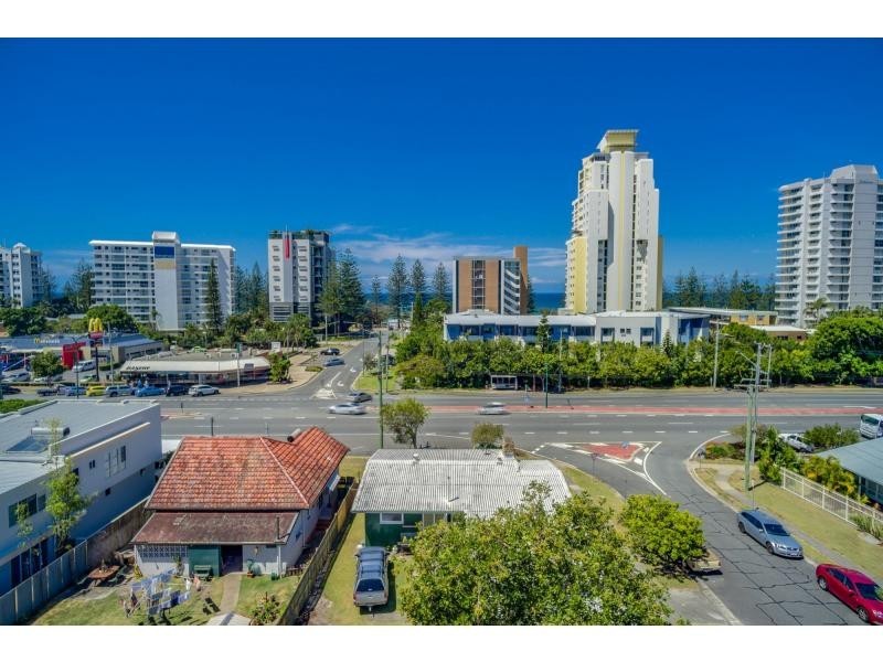 3 Anzac Parade, Burleigh Heads QLD 4220