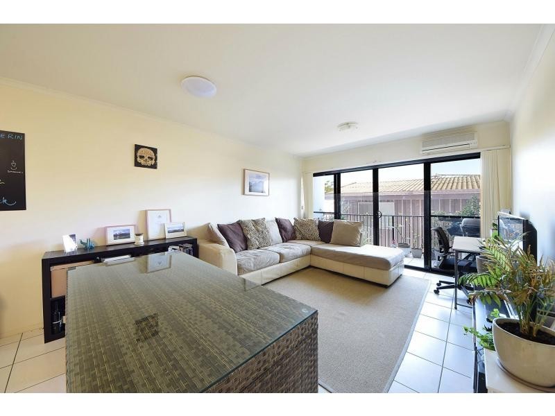 6/2104 Gold Coast Highway, Miami QLD 4220