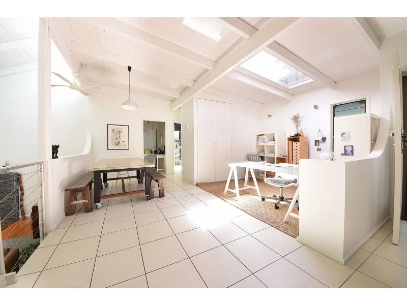 2 Skyline Terrace, Burleigh Heads QLD 4220