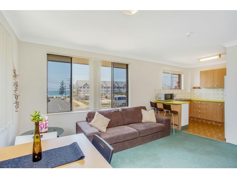 5/1322 Gold Coast Highway, Palm Beach QLD 4221