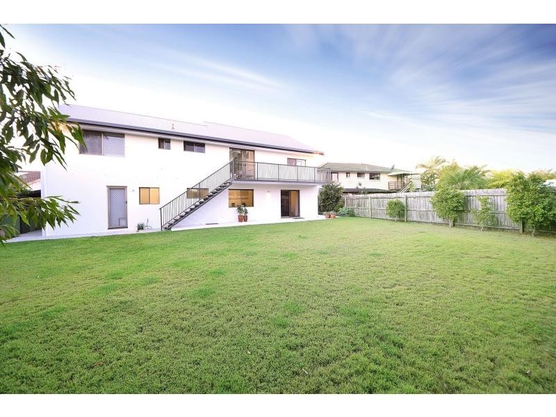 Burleigh Waters QLD 4220