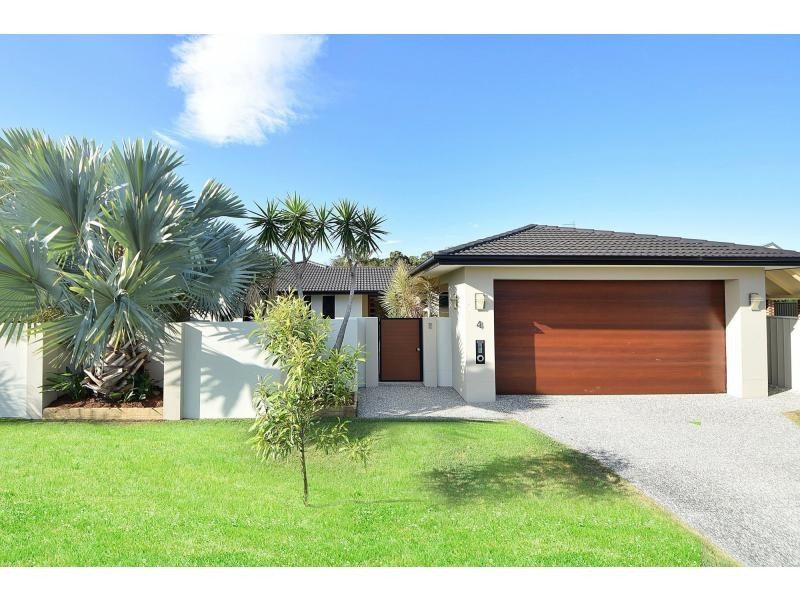 4 Bluejay Street, Burleigh Waters QLD 4220