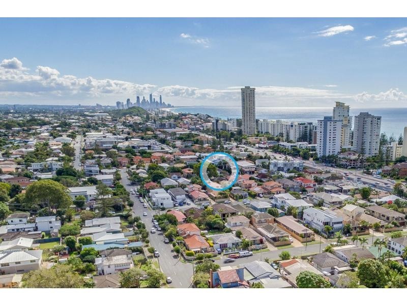9 Elder Entrance, Burleigh Heads QLD 4220