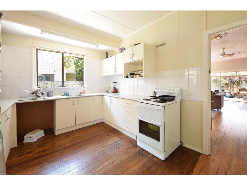 9 Elder Entrance, Burleigh Heads QLD 4220