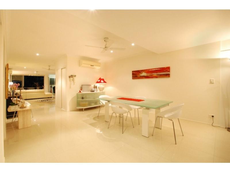 4/21 Ewart Street, Burleigh Heads QLD 4220