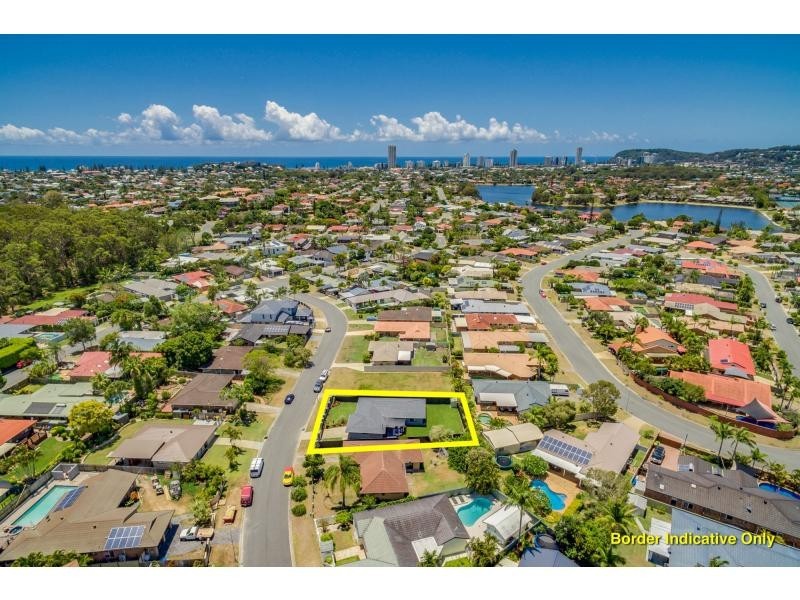 16 Pipit Parade, Burleigh Waters QLD 4220