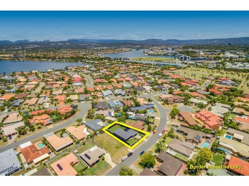 16 Pipit Parade, Burleigh Waters QLD 4220