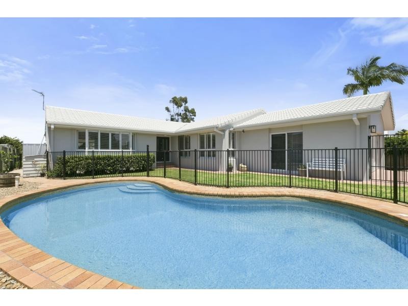 58 Dunlin Drive, Burleigh Waters QLD 4220