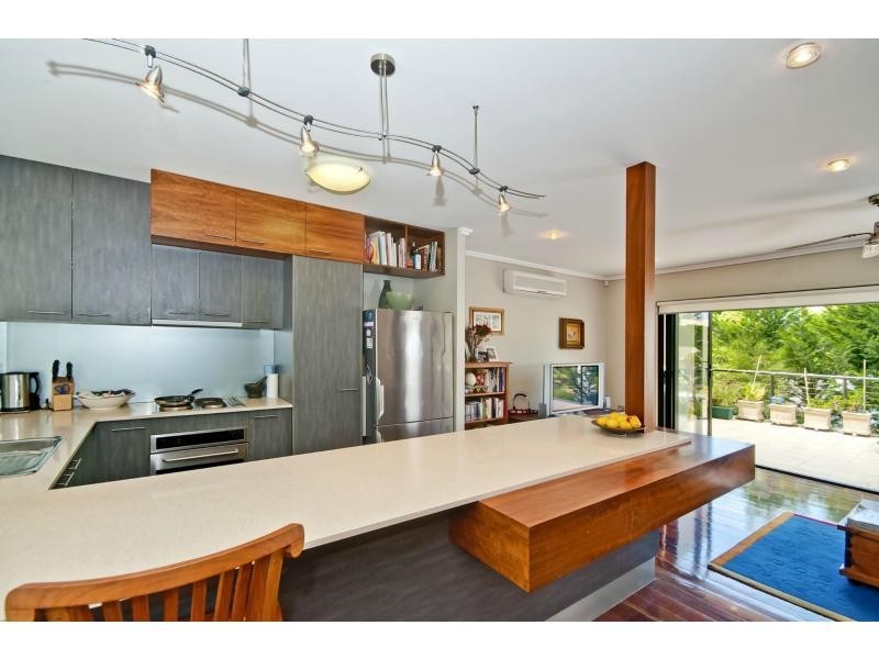 2/15-17 Twenty Second Avenue, Palm Beach QLD 4221