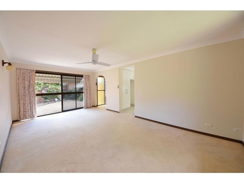 160 Acanthus Avenue, Burleigh Waters QLD 4220