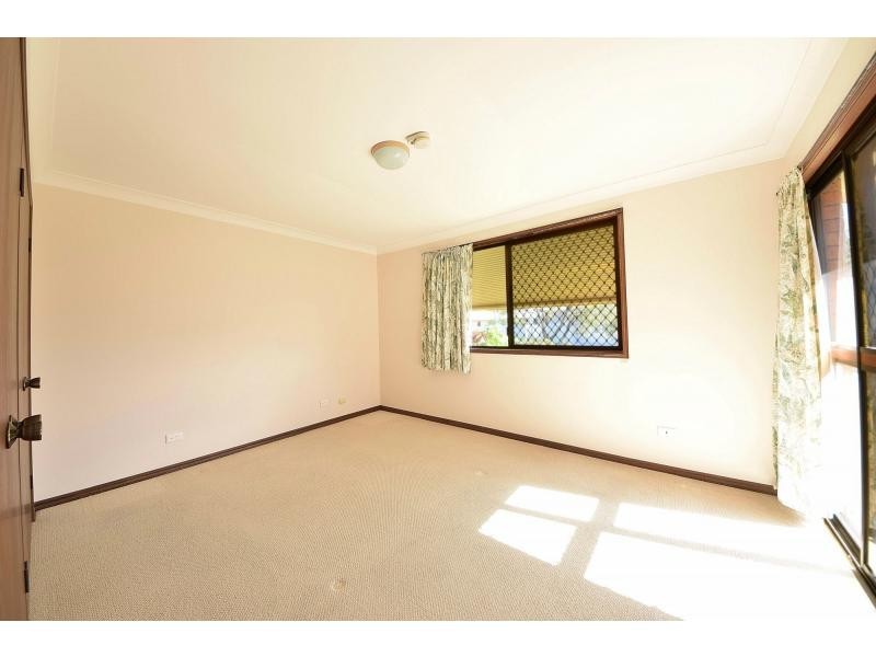 160 Acanthus Avenue, Burleigh Waters QLD 4220