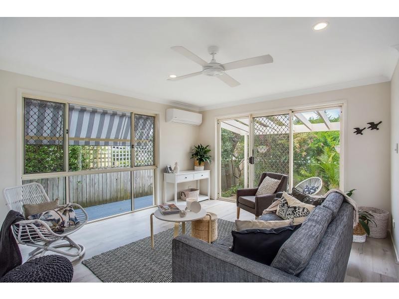 1/42 Nobby Parade, Miami QLD 4220