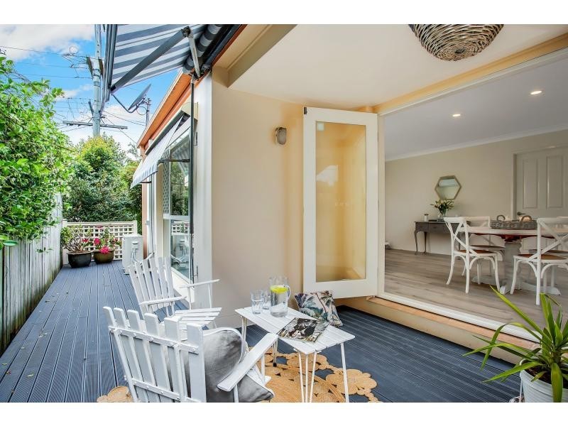 1/42 Nobby Parade, Miami QLD 4220