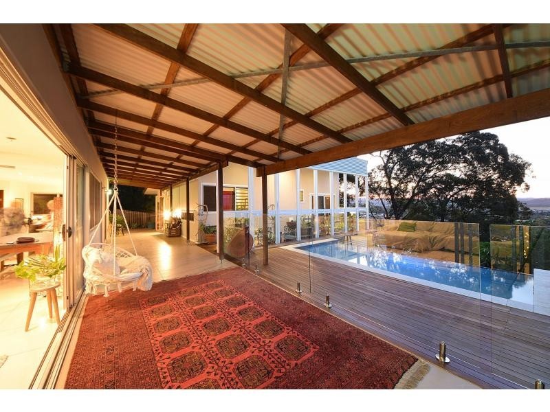 67 Rutledge Street, Coolangatta QLD 4225