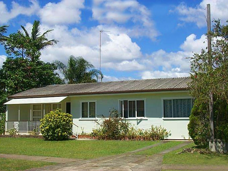12 Evandale Crescent, Miami QLD 4220